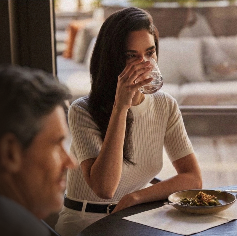 Hiding Your Pregnancy at Work: A First Trimester Survival Kit