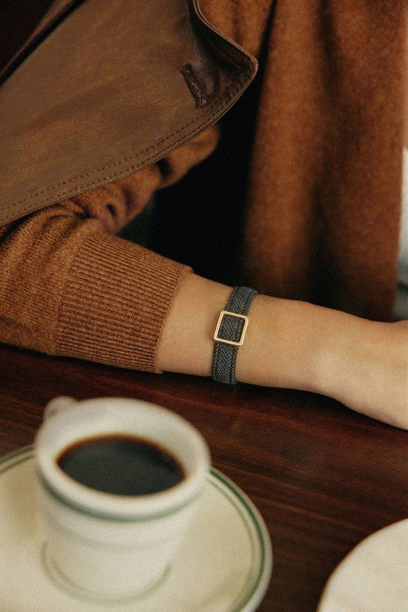 SerenLoop Acupressure Band